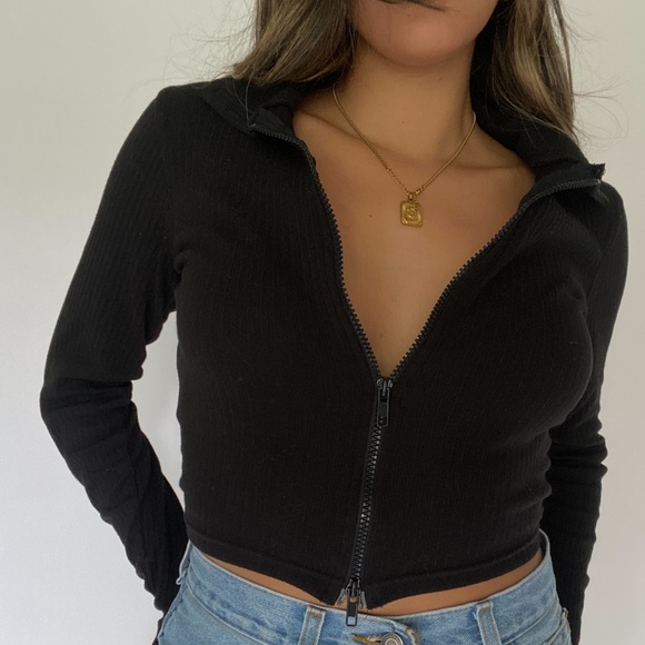 Black zip up - Picture 3 of 3